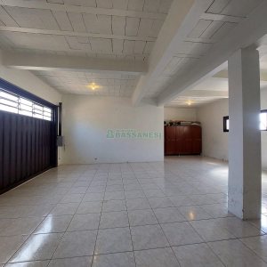 Casa Mobiliada com 115m², 3 dormitórios, 3 vagas, no bairro São Virgílio em Caxias do Sul para Alugar