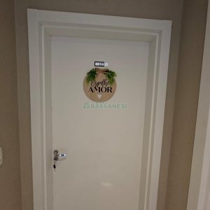 Apartamento com 50m², 2 dormitórios, 1 vaga, no bairro São Leopoldo em Caxias do Sul para Alugar