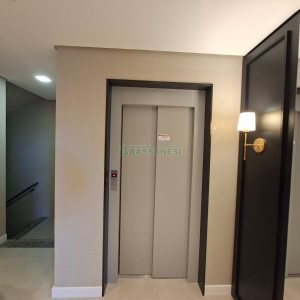Apartamento com 50m², 2 dormitórios, 1 vaga, no bairro São Leopoldo em Caxias do Sul para Alugar