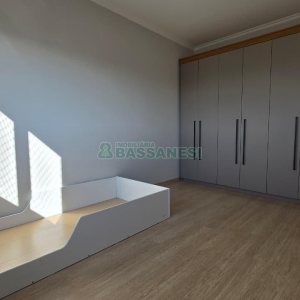 Apto Mobiliado com 88m², 3 dormitórios, 2 vagas, no bairro Madureira em Caxias do Sul para Alugar