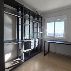 Apto Mobiliado com 88m², 3 dormitórios, 2 vagas, no bairro Madureira em Caxias do Sul para Alugar