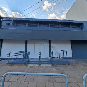 Loja com 519m², no bairro Madureira em Caxias do Sul para Alugar