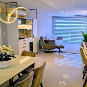 Apartamento com 96m², 2 dormitórios, 2 vagas, no bairro Panazzolo em Caxias do Sul para Comprar