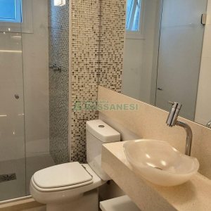 Apartamento com 96m², 2 dormitórios, 2 vagas, no bairro Panazzolo em Caxias do Sul para Comprar