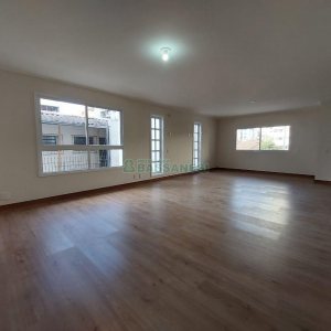 Loja com 335m², 8 vagas, no bairro Panazzolo em Caxias do Sul para Alugar