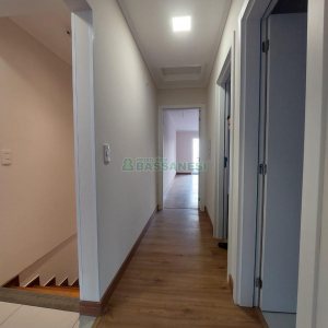 Loja com 335m², 8 vagas, no bairro Panazzolo em Caxias do Sul para Alugar