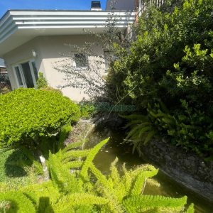 Casa com 330m², 3 dormitórios, 2 vagas, no bairro Jardim América em Caxias do Sul para Comprar