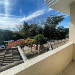 Casa com 330m², 3 dormitórios, 2 vagas, no bairro Jardim América em Caxias do Sul para Comprar