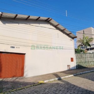 Pavilhão com 171m², no bairro Jardim América em Caxias do Sul para Alugar