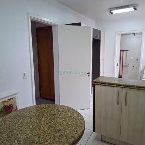 Apartamento com 116m², 3 dormitórios, 1 vaga, no bairro Centro em Caxias do Sul para Alugar