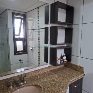Apartamento com 116m², 3 dormitórios, 1 vaga, no bairro Centro em Caxias do Sul para Alugar