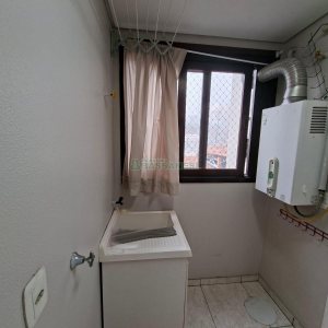 Apartamento com 116m², 3 dormitórios, 1 vaga, no bairro Centro em Caxias do Sul para Alugar