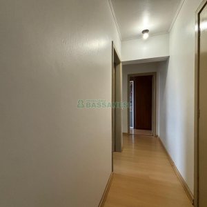 Apto Mobiliado com 78m², 2 dormitórios, 1 vaga, no bairro Lourdes em Caxias do Sul para Alugar