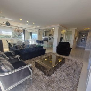 Apto Mobiliado com 202m², 3 dormitórios, 4 vagas, no bairro Rio Branco em Caxias do Sul para Alugar