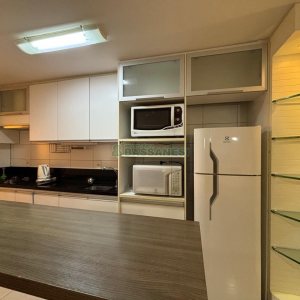 Apto Mobiliado com 85m², 2 dormitórios, 1 vaga, no bairro Charqueadas em Caxias do Sul para Alugar