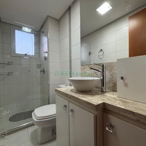 Apto Mobiliado com 85m², 2 dormitórios, 1 vaga, no bairro Charqueadas em Caxias do Sul para Alugar