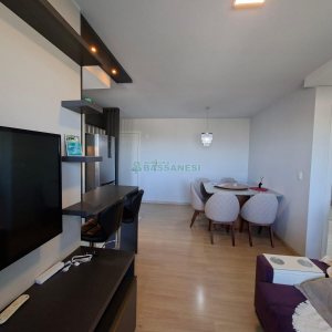 Apartamento com 54m², 2 dormitórios, 1 vaga, no bairro São Leopoldo em Caxias do Sul para Alugar