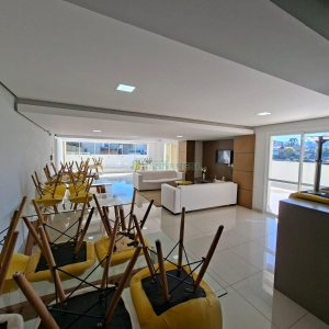 Apartamento com 54m², 2 dormitórios, 1 vaga, no bairro São Leopoldo em Caxias do Sul para Alugar