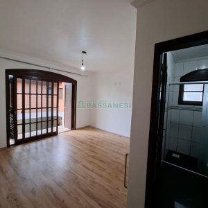 Casa com 280m², 4 dormitórios, 2 vagas, no bairro Jardim Eldorado em Caxias do Sul para Alugar ou Comprar