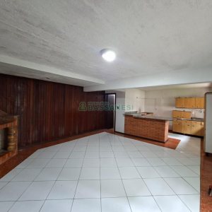 Casa com 280m², 4 dormitórios, 2 vagas, no bairro Jardim Eldorado em Caxias do Sul para Alugar ou Comprar