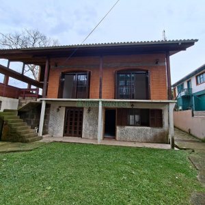 Casa com 280m², 4 dormitórios, 2 vagas, no bairro Jardim Eldorado em Caxias do Sul para Alugar ou Comprar