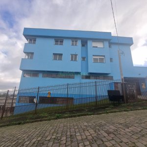 Apartamento com 98m², 2 dormitórios, 2 vagas, no bairro Pioneiro em Caxias do Sul para Alugar
