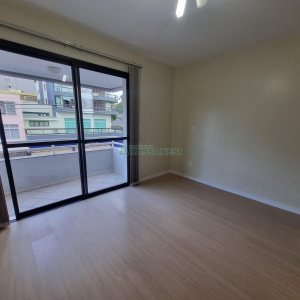 Apartamento com 45m², 1 dormitório, 1 vaga, no bairro Centro em Caxias do Sul para Alugar