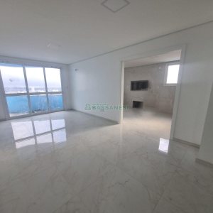 Apartamento com 84m², 2 dormitórios, 2 vagas, no bairro Pioneiro em Caxias do Sul para Alugar