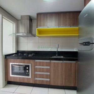 Apto Mobiliado com 85m², 2 dormitórios, 2 vagas, no bairro São Pelegrino em Caxias do Sul para Alugar