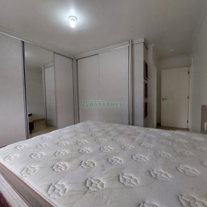 Apto Mobiliado com 85m², 2 dormitórios, 2 vagas, no bairro São Pelegrino em Caxias do Sul para Alugar