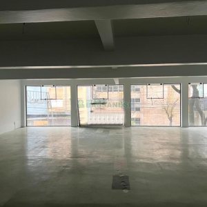 Predio com 650m², no bairro Centro em Caxias do Sul para Alugar