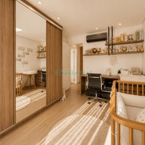 Apartamento com 98m², 2 dormitórios, 2 vagas, no bairro Vila Horn em Caxias do Sul para Comprar