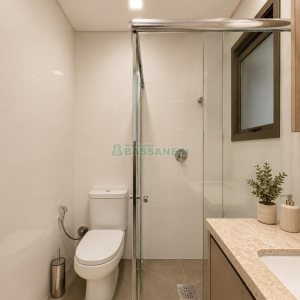 Apartamento com 98m², 2 dormitórios, 2 vagas, no bairro Vila Horn em Caxias do Sul para Comprar