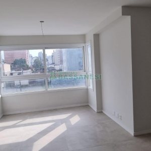 Apartamento com 100m², 3 dormitórios, 2 vagas, no bairro Panazzolo em Caxias do Sul para Comprar