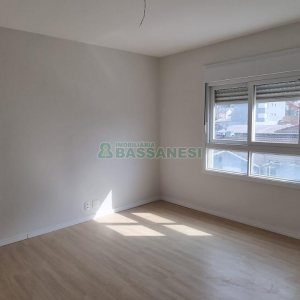 Apartamento com 100m², 3 dormitórios, 2 vagas, no bairro Panazzolo em Caxias do Sul para Comprar