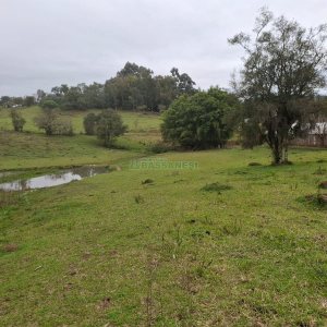 Chácara, no bairro Interior em São Marcos para Comprar