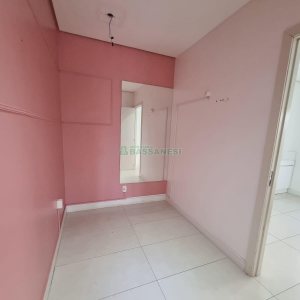 Loja Mobiliada com 63m², no bairro Santa Catarina em Caxias do Sul para Alugar