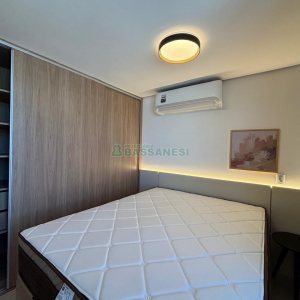 Apto Mobiliado com 32m², 1 dormitório, 1 vaga, no bairro São Pelegrino em Caxias do Sul para Alugar