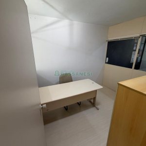 Sala Mobiliada com 60m², no bairro Lourdes em Caxias do Sul para Alugar