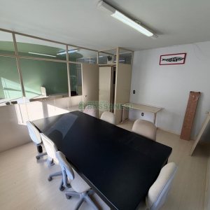 Sala Mobiliada com 60m², no bairro Lourdes em Caxias do Sul para Alugar