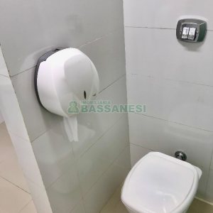 Pavilhão com 450m², no bairro São Ciro em Caxias do Sul para Alugar