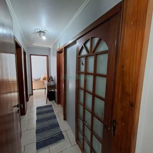 Apartamento com 84m², 3 dormitórios, 1 vaga, no bairro Pio X em Caxias do Sul para Comprar