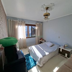Apartamento com 84m², 3 dormitórios, 1 vaga, no bairro Pio X em Caxias do Sul para Comprar