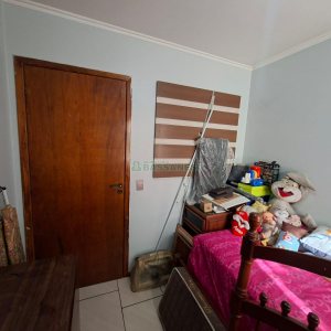 Apartamento com 84m², 3 dormitórios, 1 vaga, no bairro Pio X em Caxias do Sul para Comprar