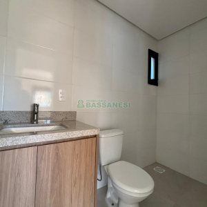 Apartamento com 72m², 2 dormitórios, 2 vagas, no bairro São Luiz em Caxias do Sul para Alugar