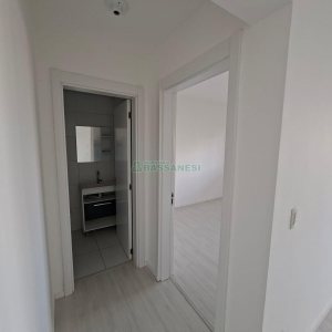 Apartamento com 50m², 1 dormitório, 1 vaga, no bairro Lourdes em Caxias do Sul para Comprar