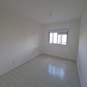 Apartamento com 50m², 1 dormitório, 1 vaga, no bairro Lourdes em Caxias do Sul para Comprar