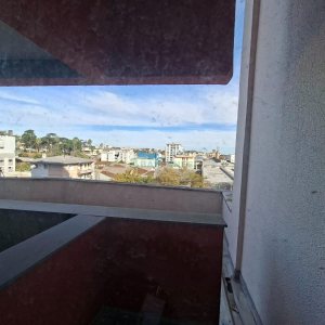 Apartamento com 50m², 1 dormitório, 1 vaga, no bairro Lourdes em Caxias do Sul para Comprar