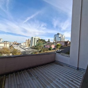 Apartamento com 50m², 1 dormitório, 1 vaga, no bairro Lourdes em Caxias do Sul para Comprar