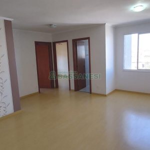 Apartamento com 70m², 3 dormitórios, 1 vaga, no bairro Santa Lúcia em Caxias do Sul para Alugar